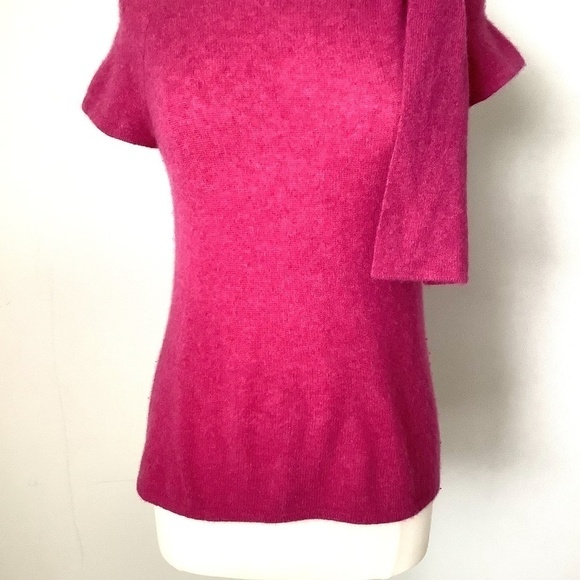 Cynthia Rowley 100% Cashmere Cap Sleeve Sweater Tiny Flaw - Picture 7 of 16